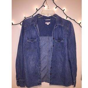 Medium Wash Denim Shirt w Pockets